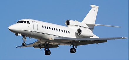 Business jet flying and using ExxonMobil Aviation lubricants