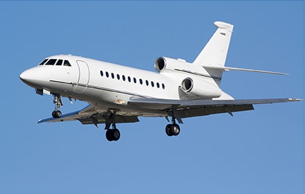 Business jet flying and using ExxonMobil Aviation lubricants