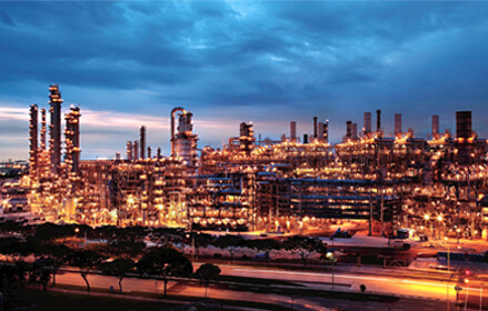 singapore petrochemical refinery
