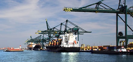 exxonmobil marineship at port