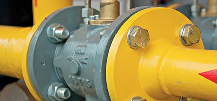 Piping system on a marine ship